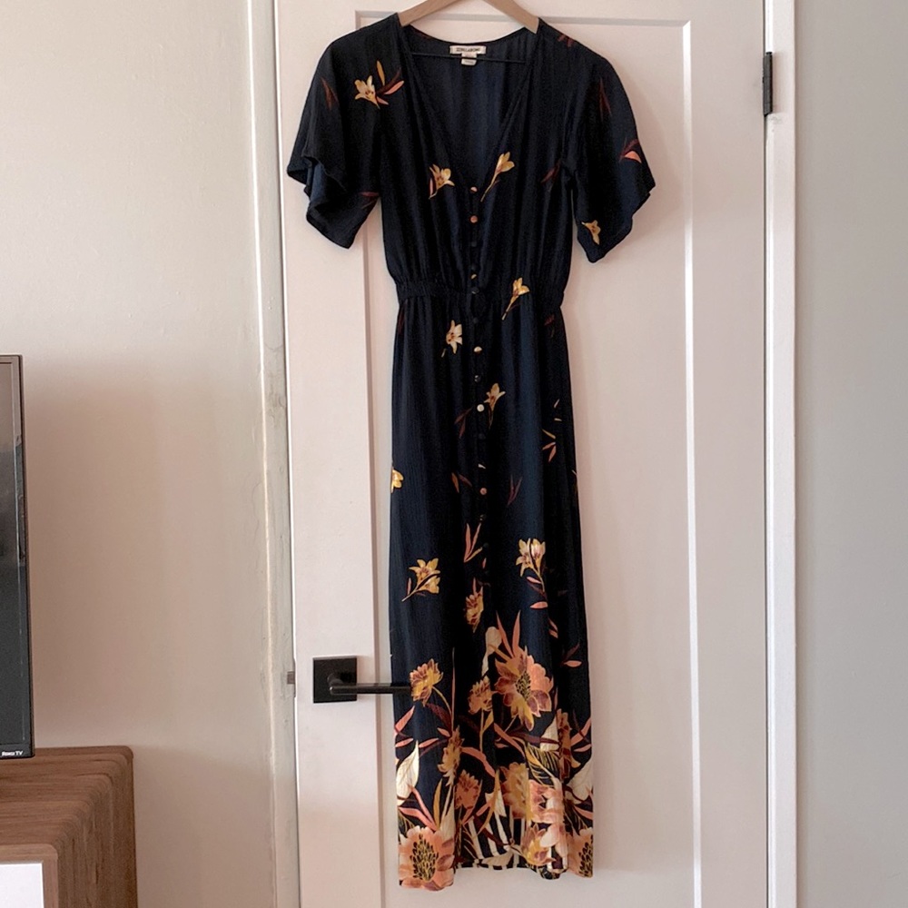 Billabong Floral Flutter Sleeve Dress
